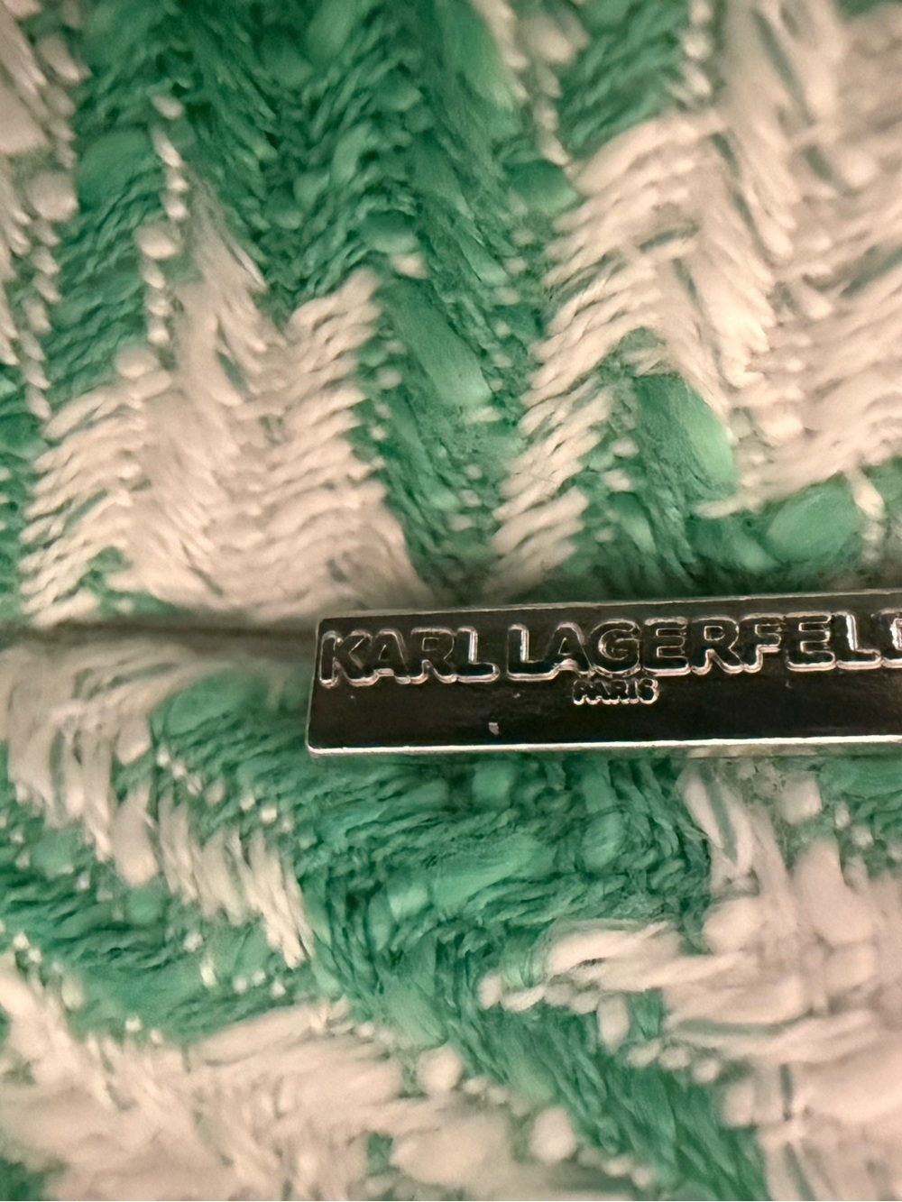 Karl Lagerfeld Paris Green & White Houndstooth Skirt Silver Crest Buttons Size 8 - Picture 9 of 11